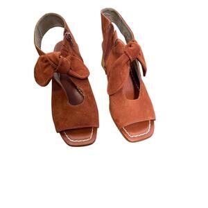 Bernardo Lizzie Burnt Orange Block Heel Suede Sandal Sz 9
